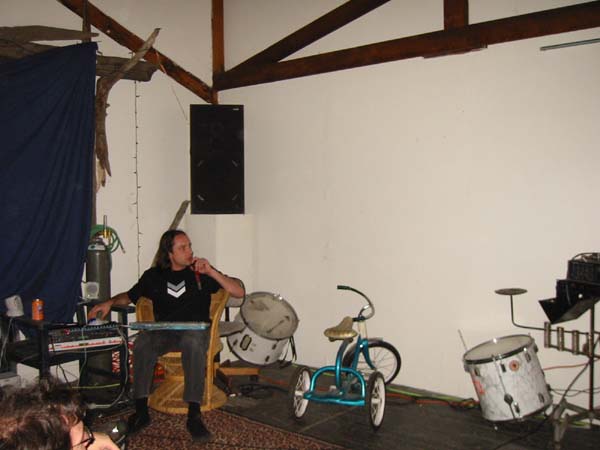 w135-3562_IMG